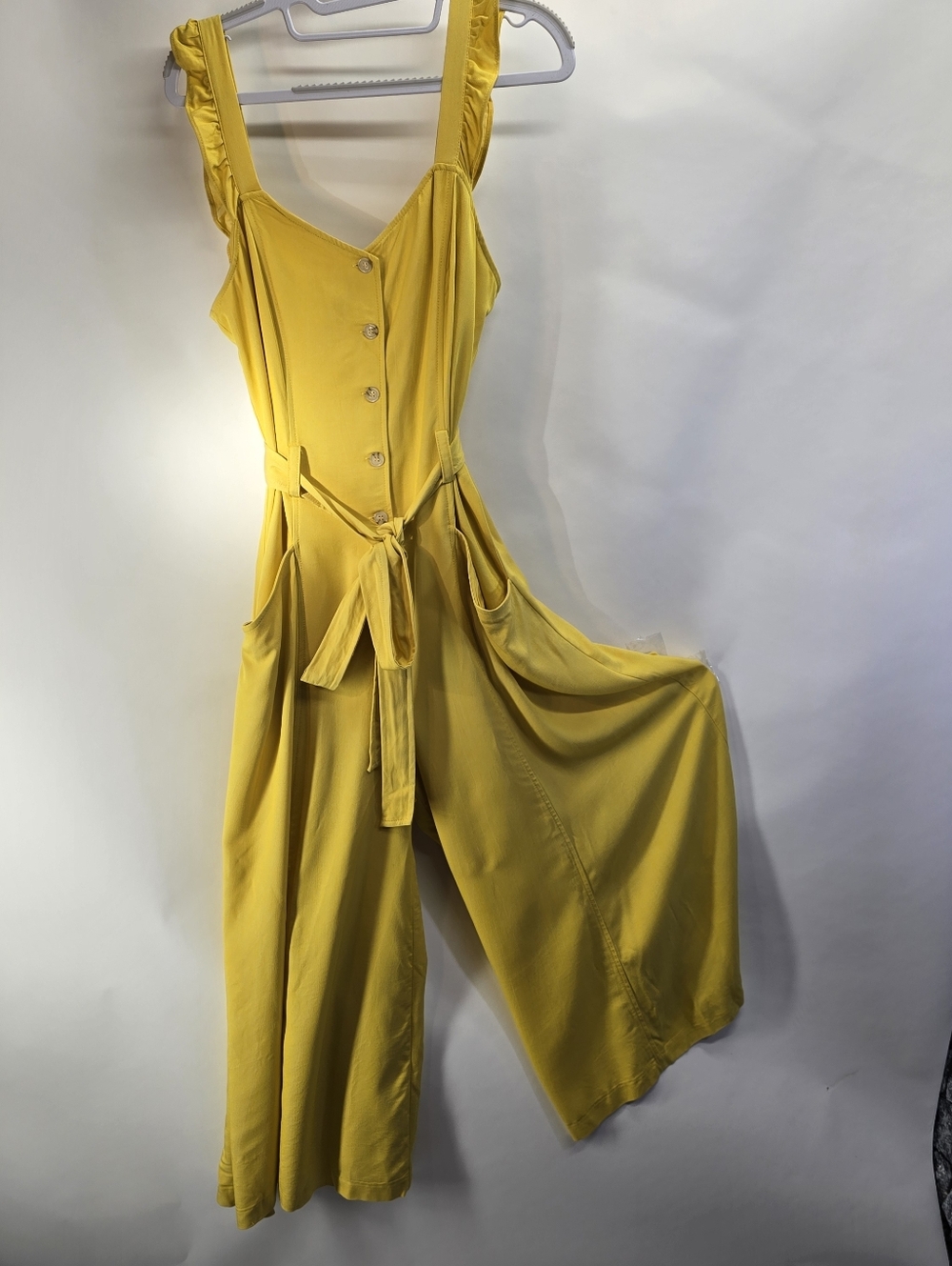 Gabby Skye Yellow Jumpsuit. Size Large Button Front With Belt And Wide Legs.